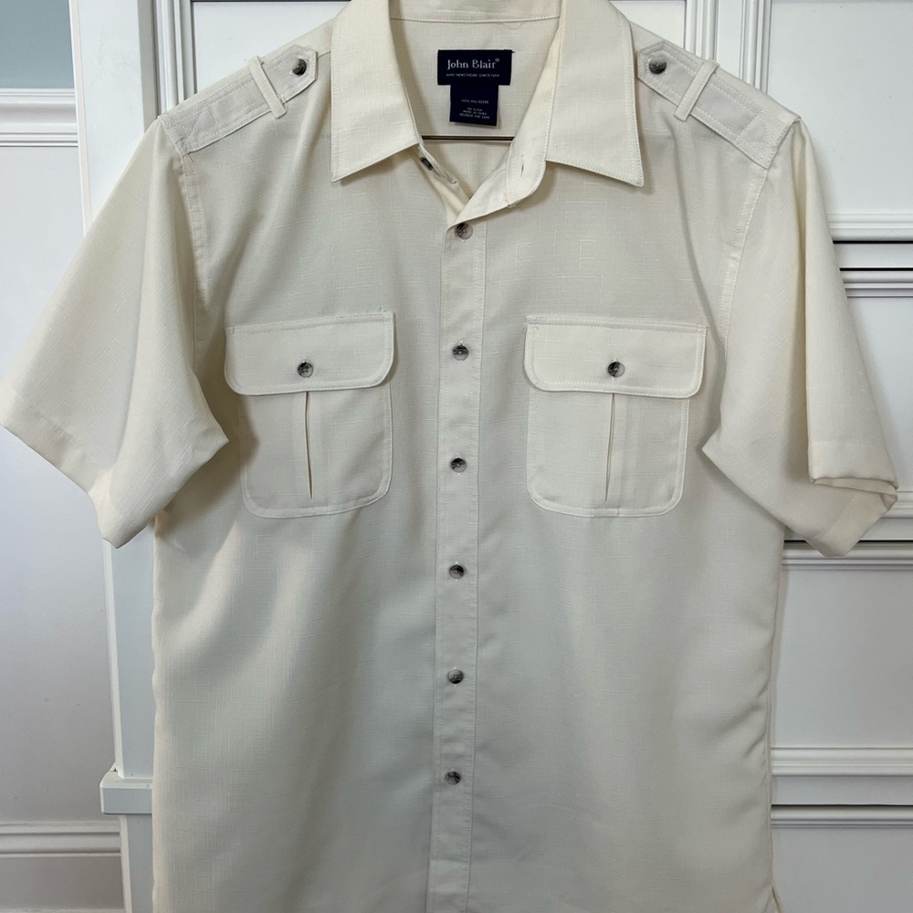 John Blair Men's Cream/ white Button Down Shirt
